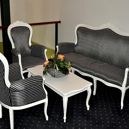Hotel Palace 3*