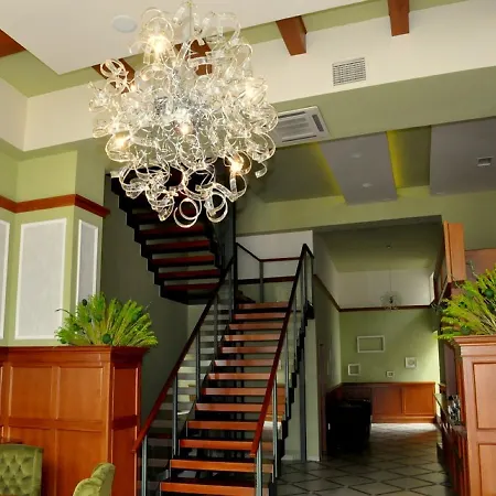 Palace 3* Turda